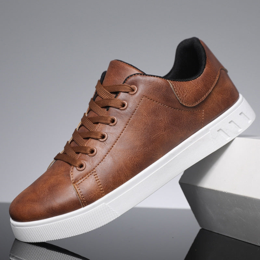 Sleek Men's Trainers | Premium Leather, Versatile Style 1